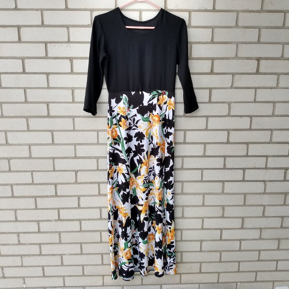 Vintage Daffodil Maxi Dress 33" Bust 27" Waist Handmade Mennonite Modest